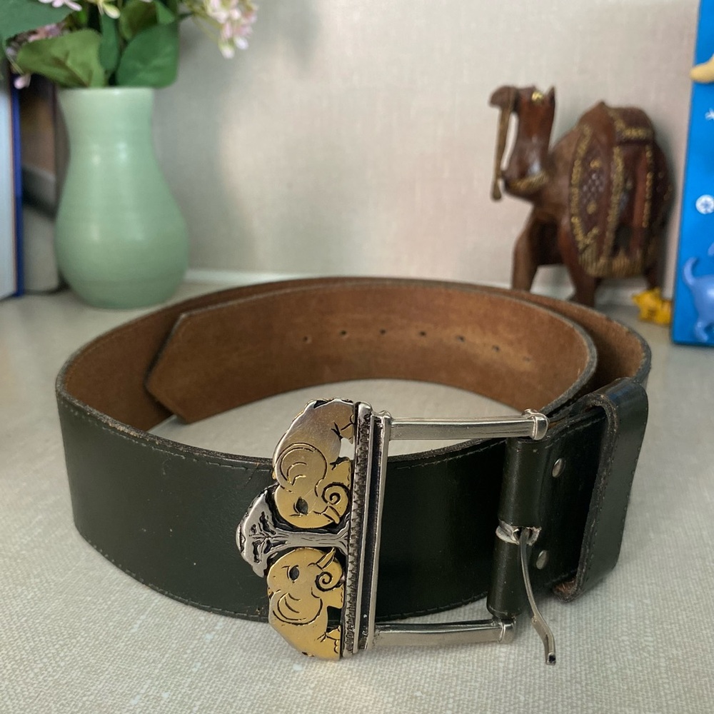 Vintage Dark Green Leather Belt with elephant Buckle size S/M